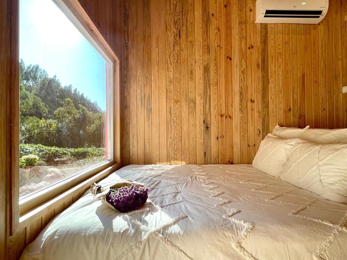 Nativo Natureza Pink Wood Cabin Cela  Exterior photo